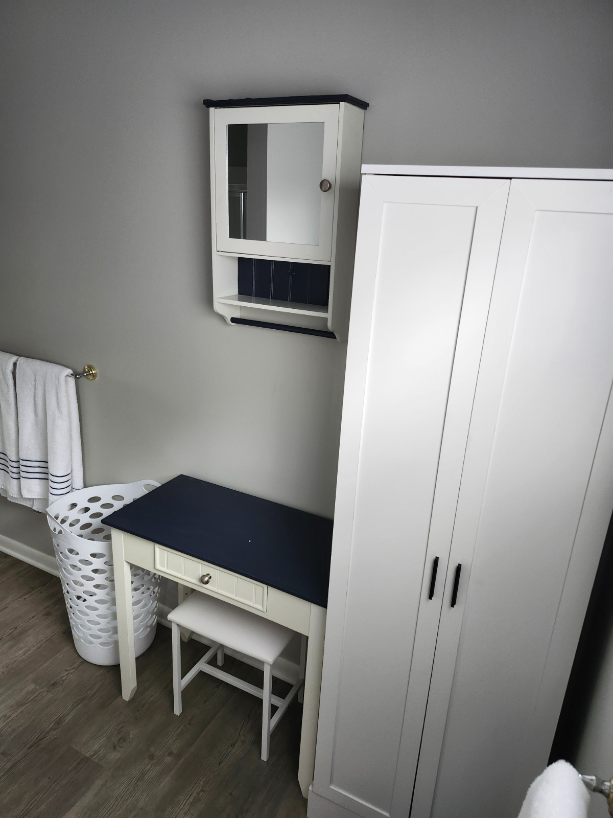 Cozy and secure one bedroom apartment - Photo 8