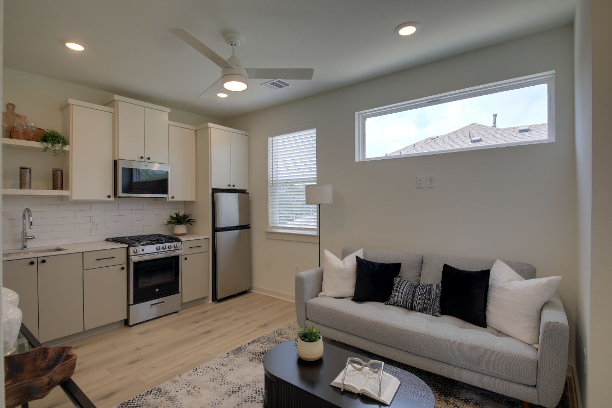 Stylish Furnished 2BR + Office | Central Austin | Easy Access to Everything ATX - Photo 7