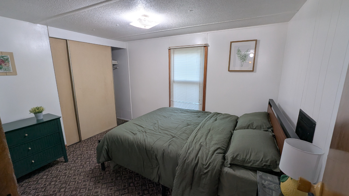 Cozy, 1 Bed 1 Bath + Home Office, Private Single Family Home, Fully Furnished - Photo 5