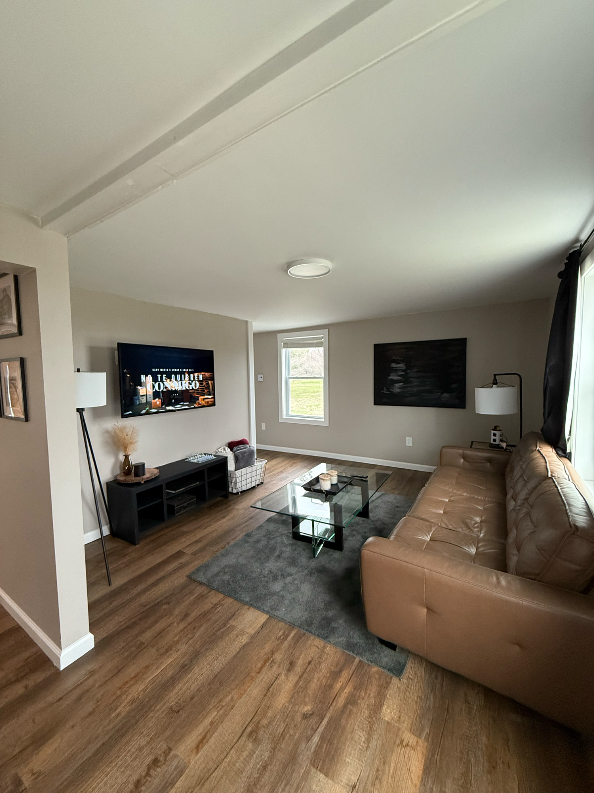 Furnished 2BR Apartment for Traveling Professionals - Photo 8