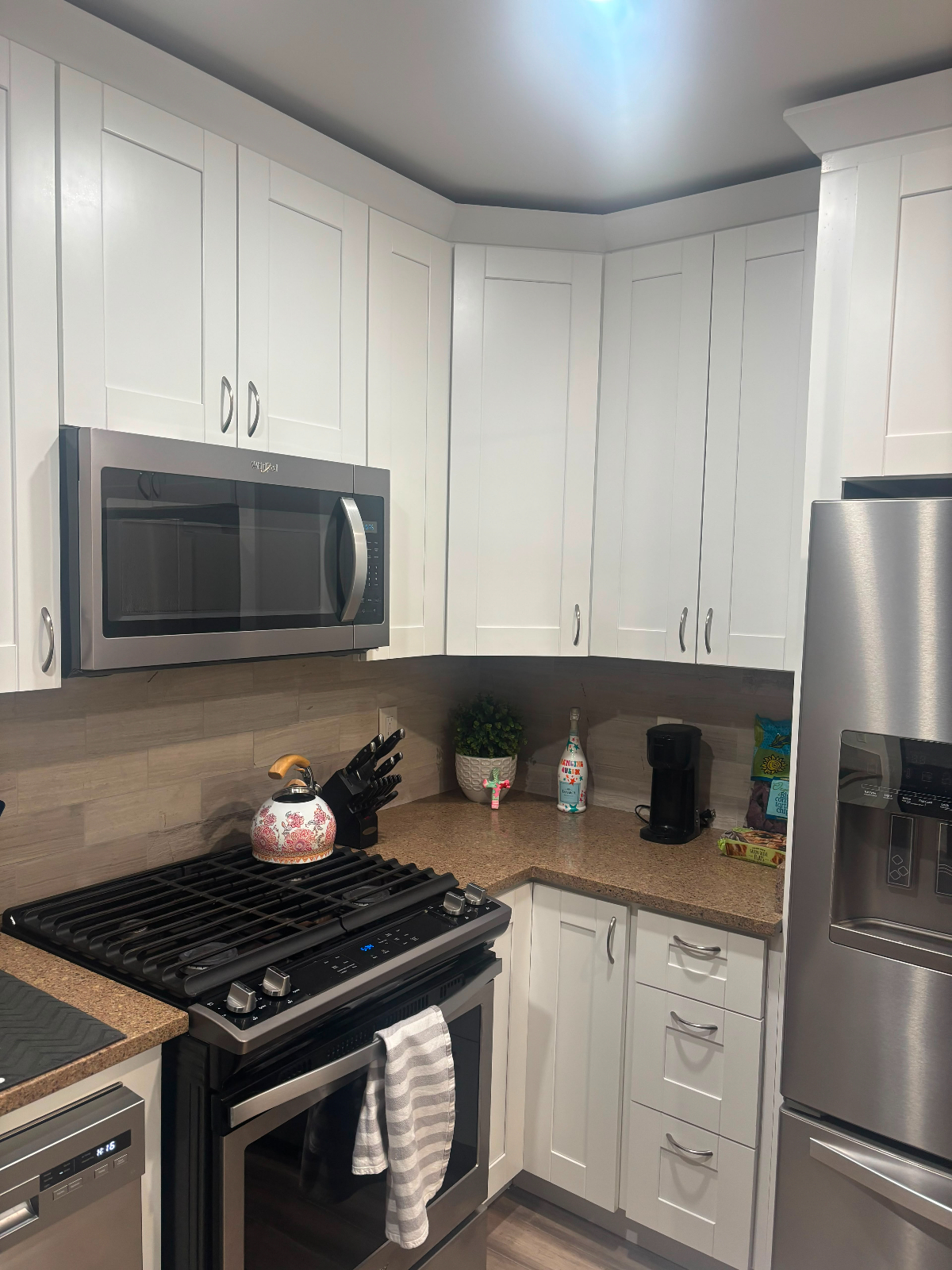 Elegant One-Bedroom Foggy Bottom Apartment - Photo 4