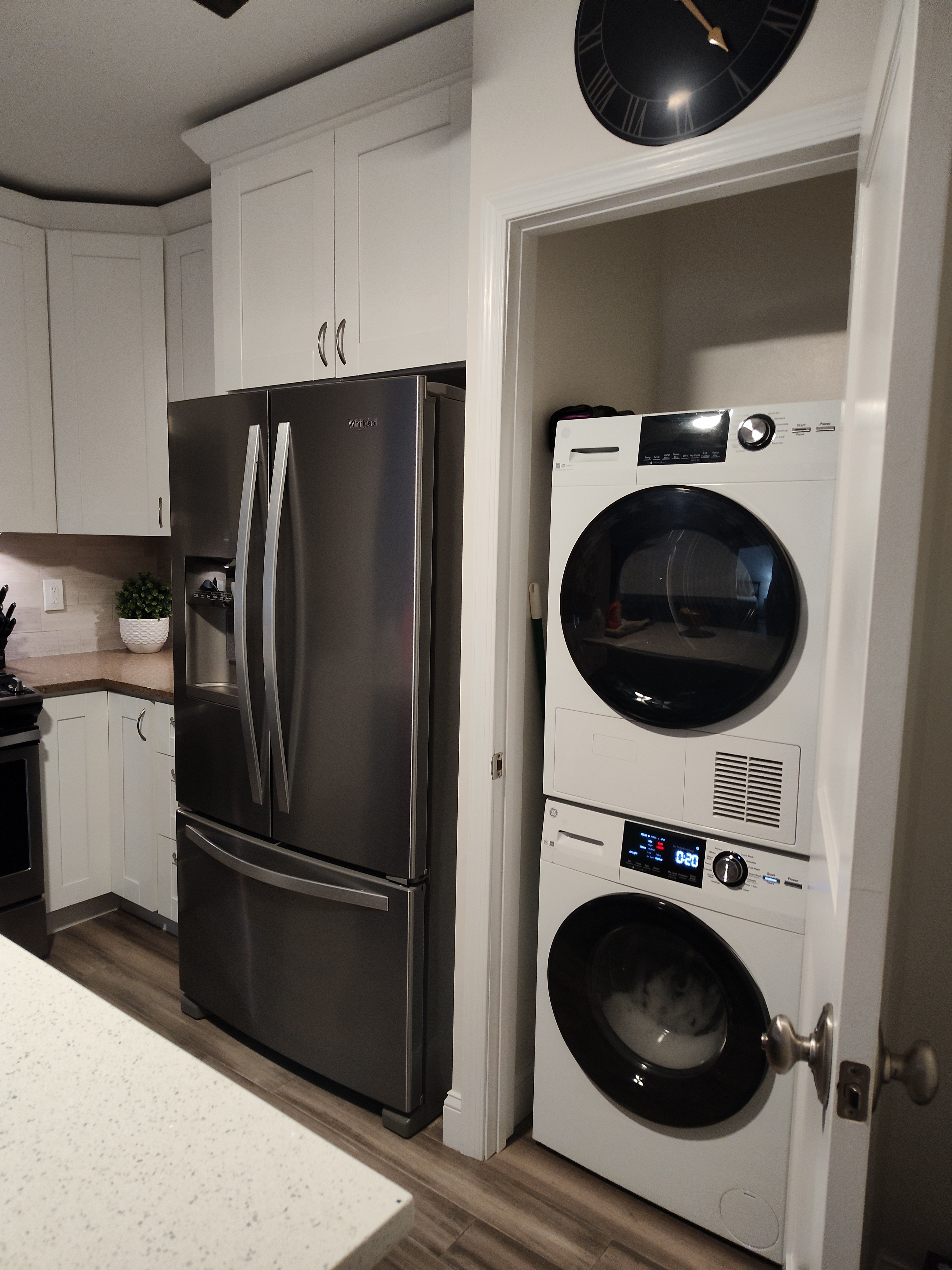 Elegant One-Bedroom Foggy Bottom Apartment - Photo 5