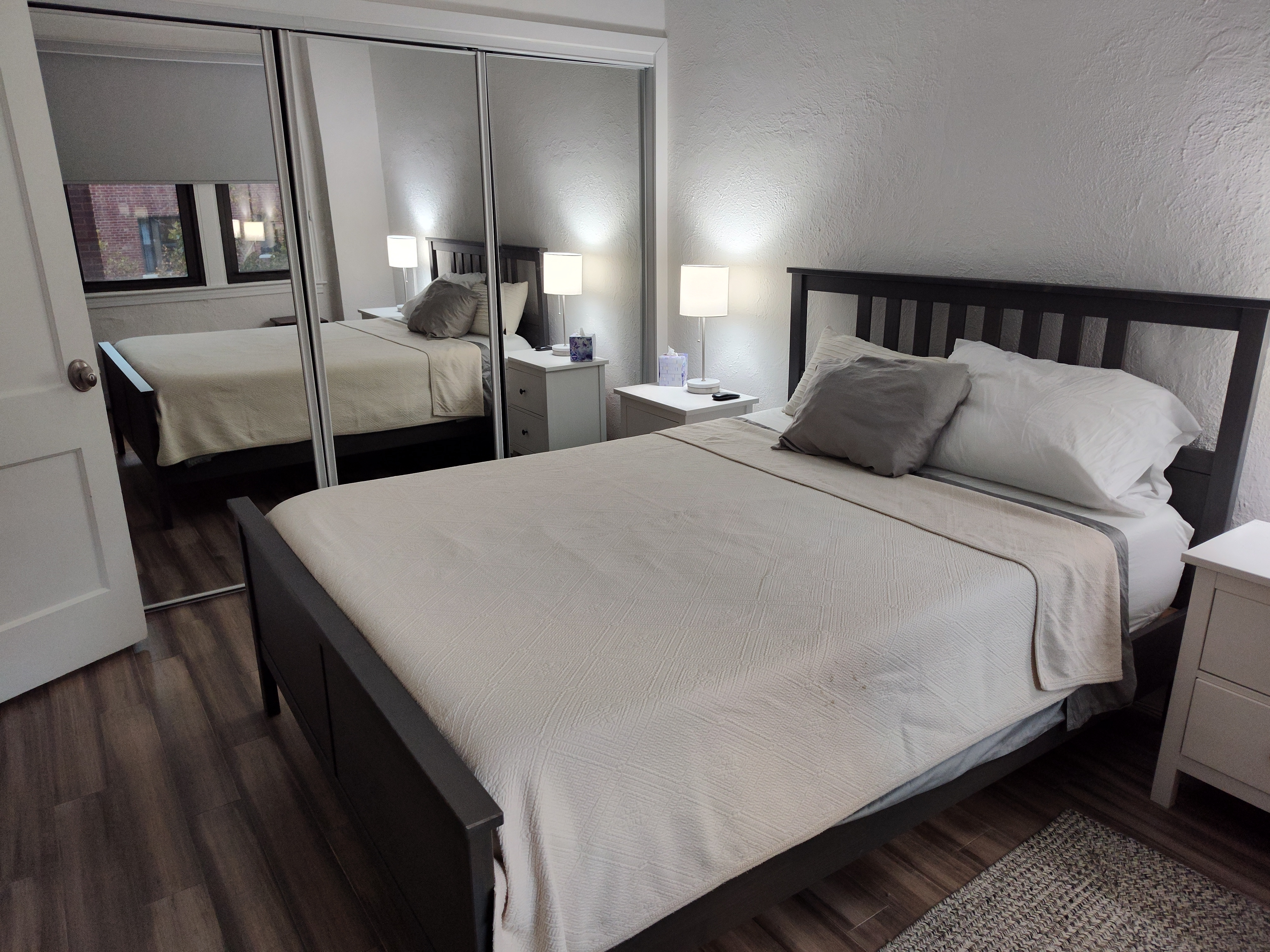 Elegant One-Bedroom Foggy Bottom Apartment - Photo 10