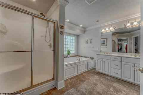 Walk to WVU Campus, Stadium & Hospital · 4BR - Photo 12