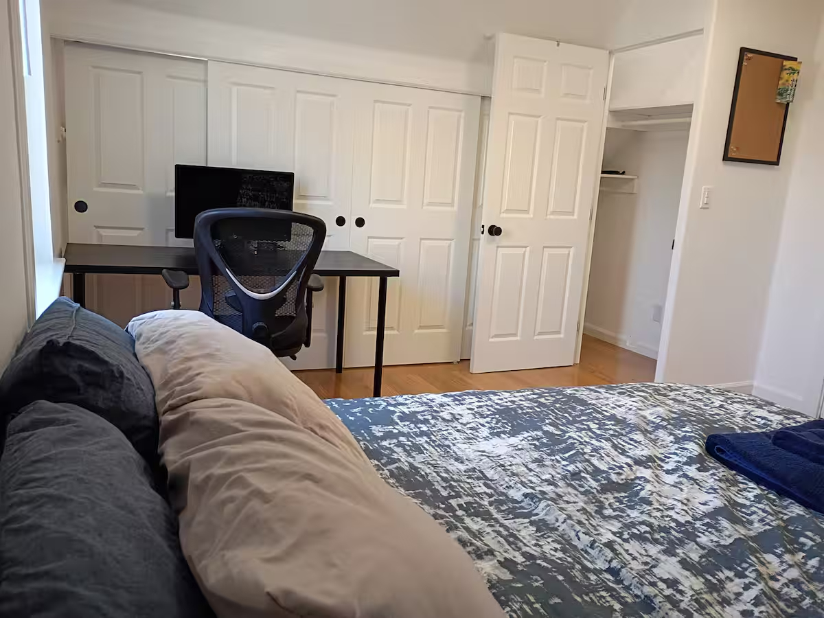Quiet Mission-Bernal Room Near SF General, Transit and Dining - Photo 2