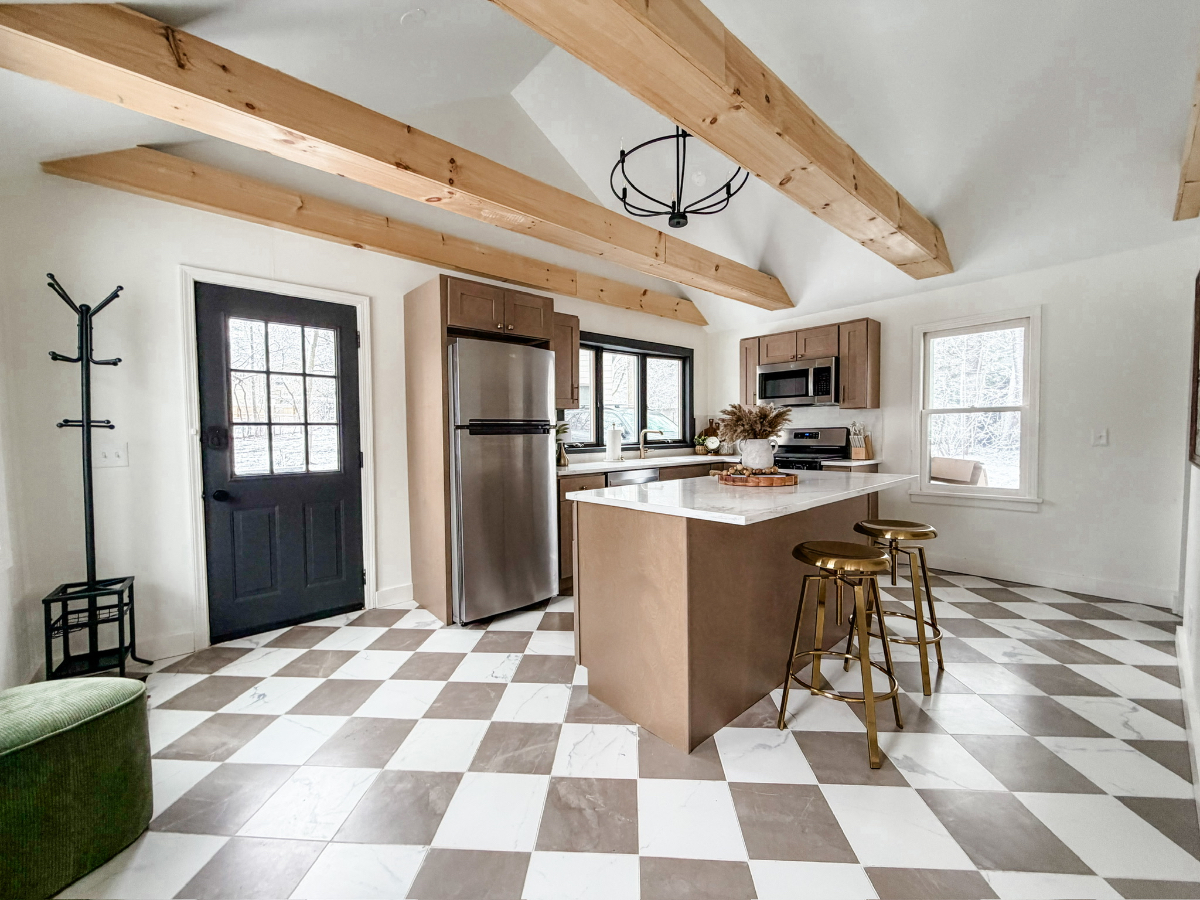 The Pittsford Heritage House - 3 bed/2bath in the heart of Pittsford - Photo 8