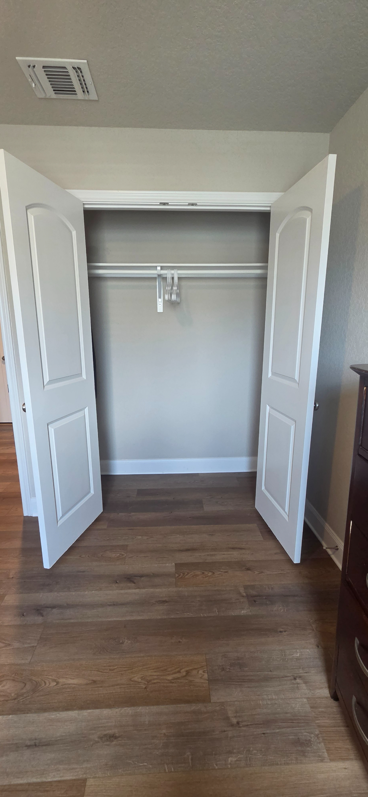Clean, Modern Condo w/ RO Drinking Water - All Bills Included - Photo 12
