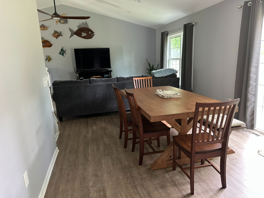 New modern home in quiet location surrounded by park. - Photo 7