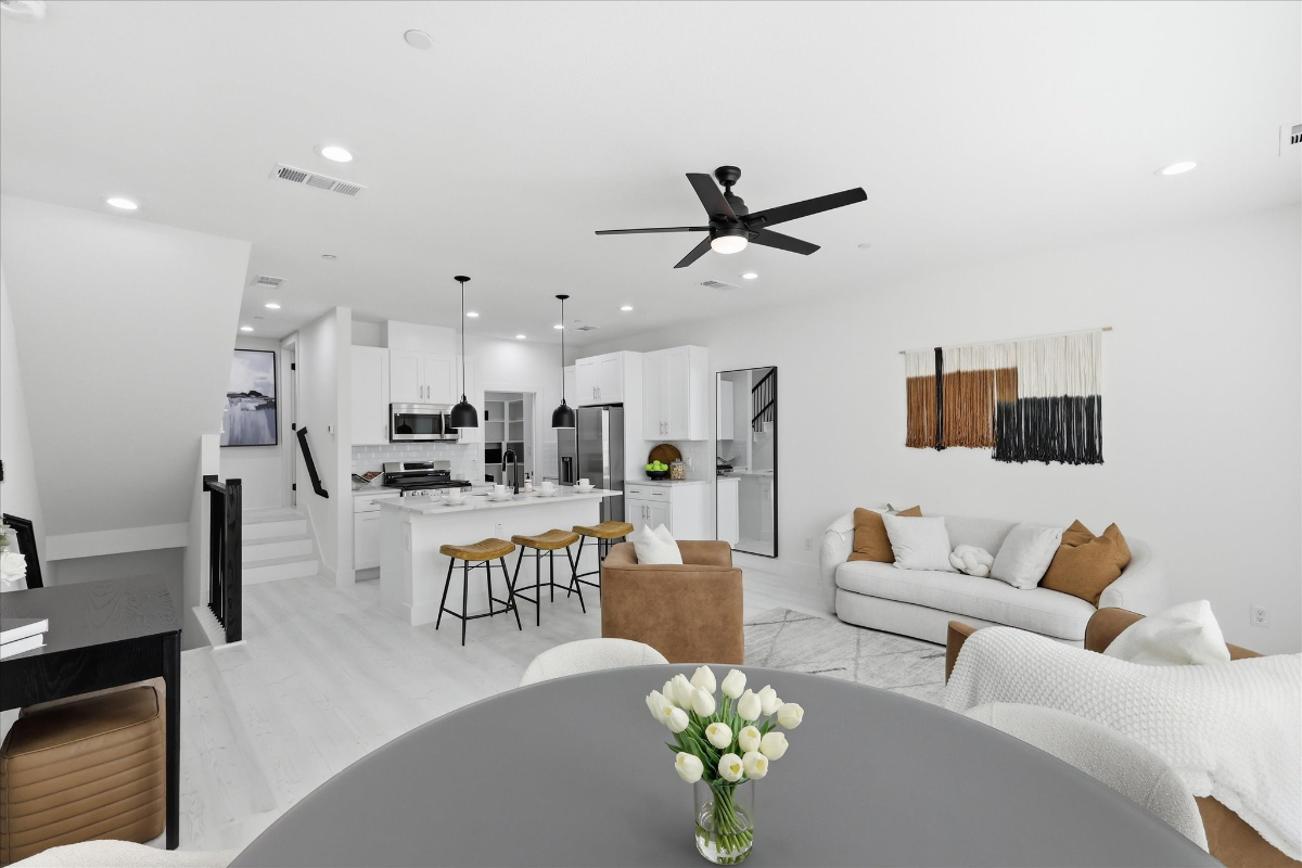 Luxury Townhome Minutes from UT Southwestern Medical Center - Photo 5