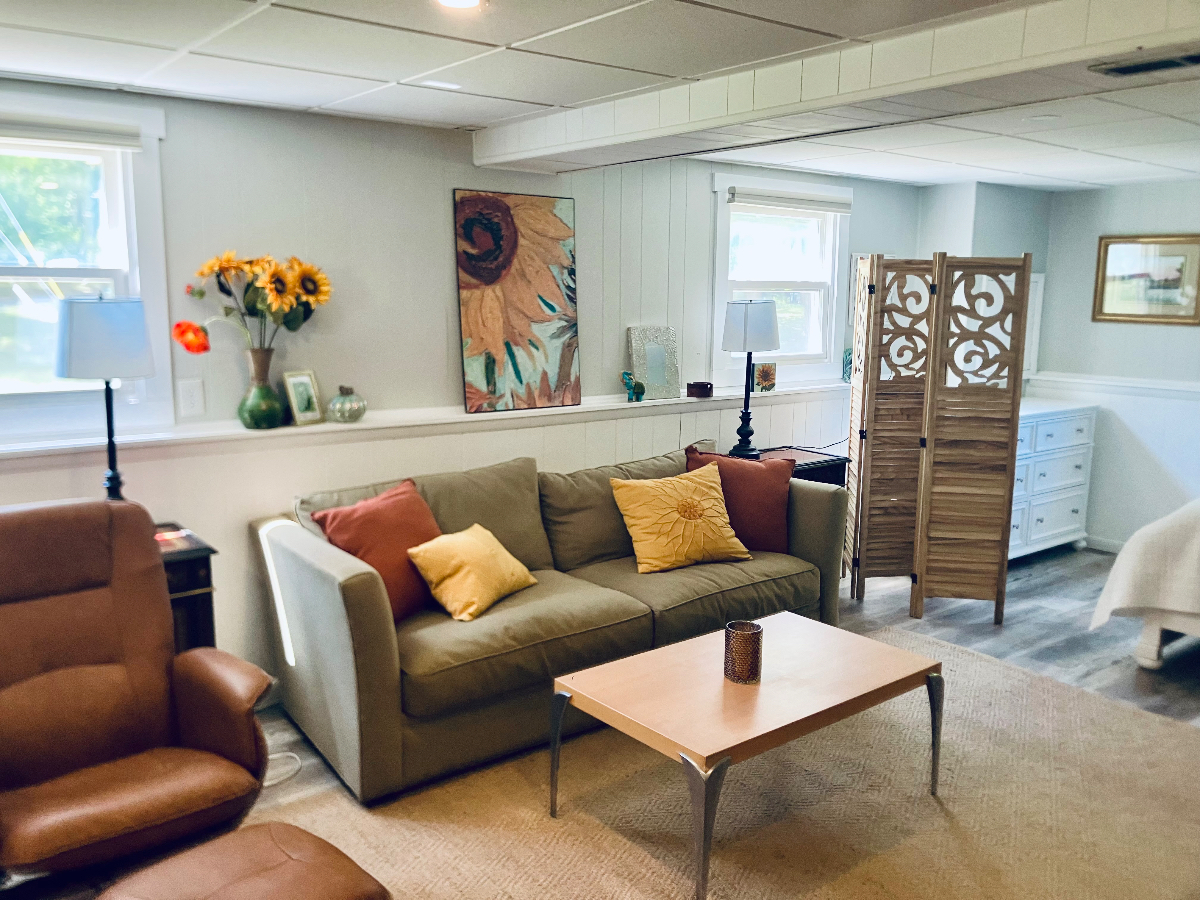 Studio: Fully Equipped, Utilities Included - Photo 1