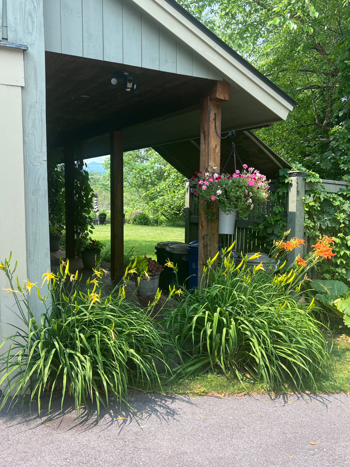 Upscale Suite in Historic Maple Street Dairy in Stowe Village-Walkable, Private Entry - Photo 6