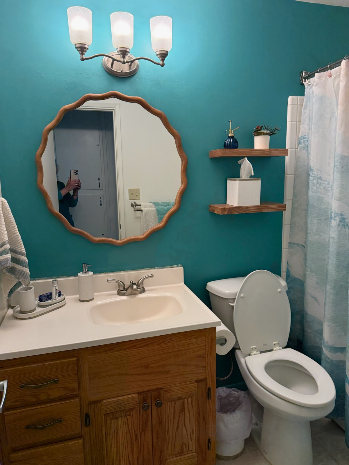 Newly Remodeled Comfortable & Quiet Neighborhood - Photo 3