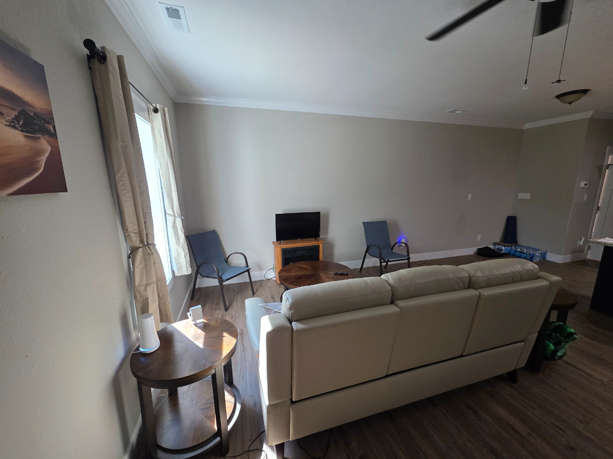 NEW CLEAN AND QUITE - Photo 10