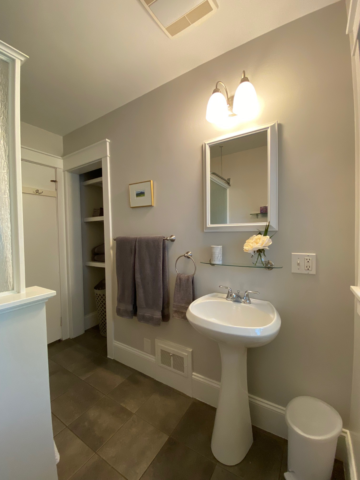 Beautiful 2BR home, quiet, minutes from downtown - Photo 7