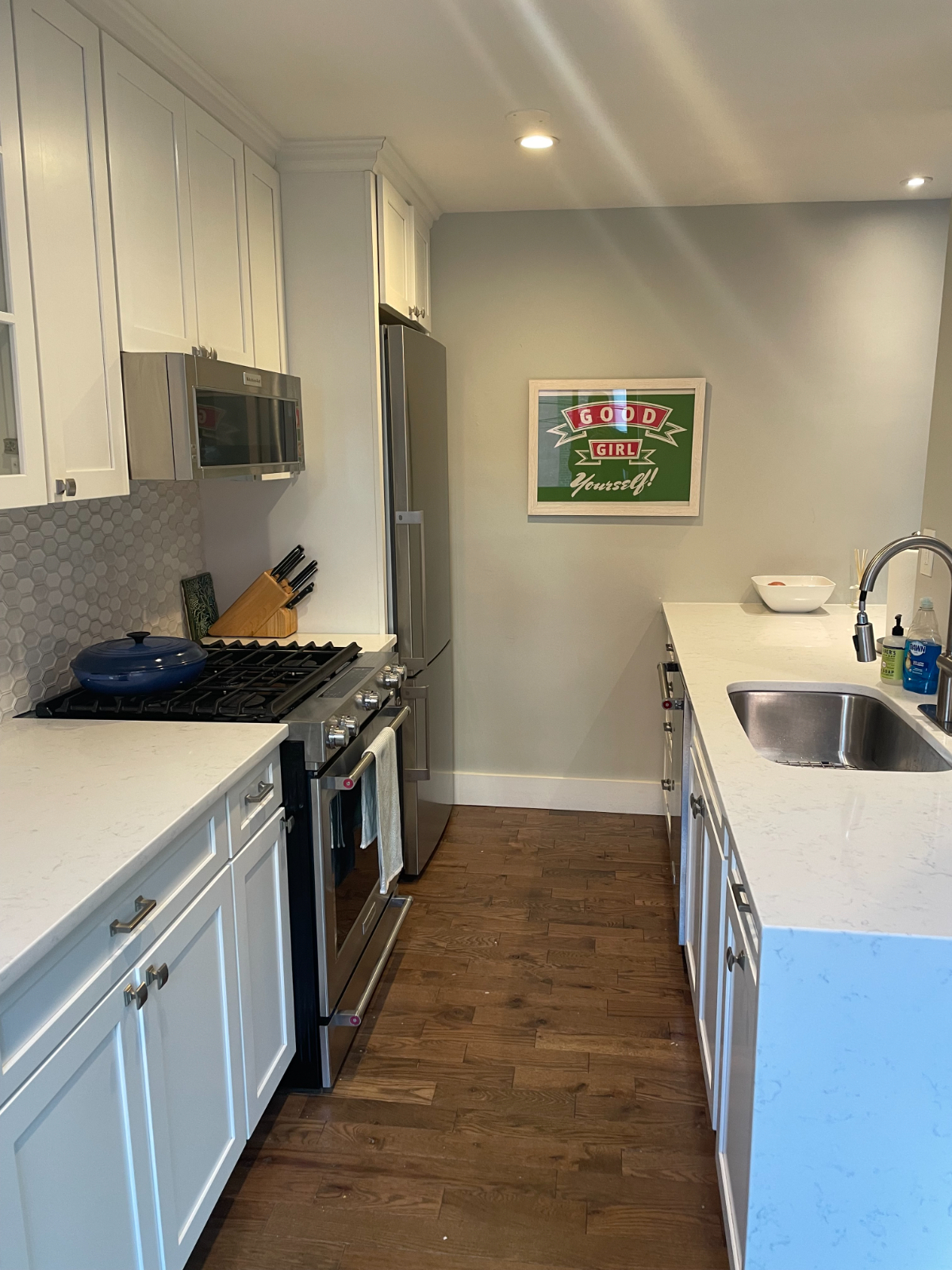 Stunning Fully Furnished Apartment in the Heart of Dupont Circle. Full Service Building - Photo 9