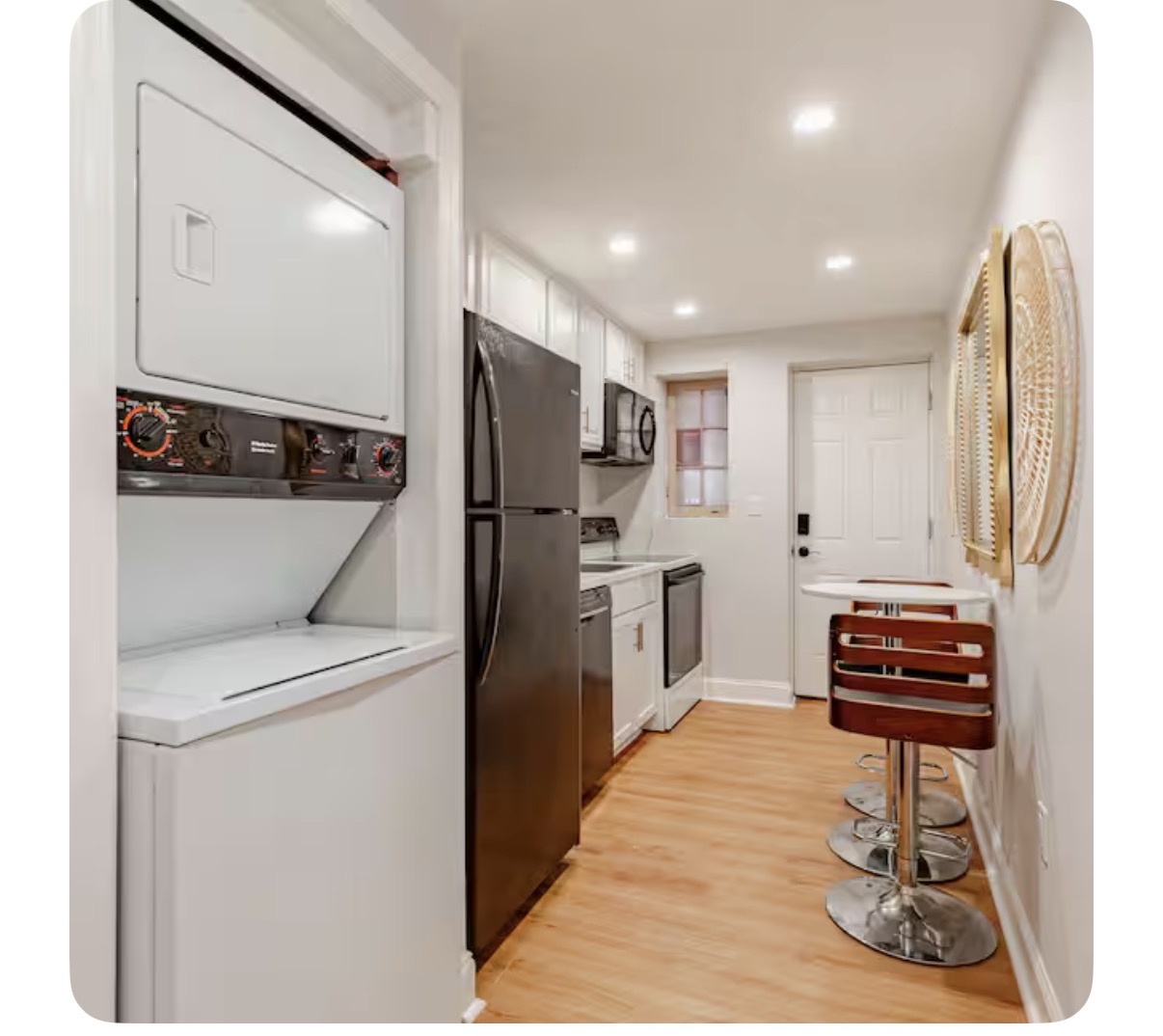 Cozy Furnished Home Near Top DC Hospitals, Shopping & Transit - Photo 12