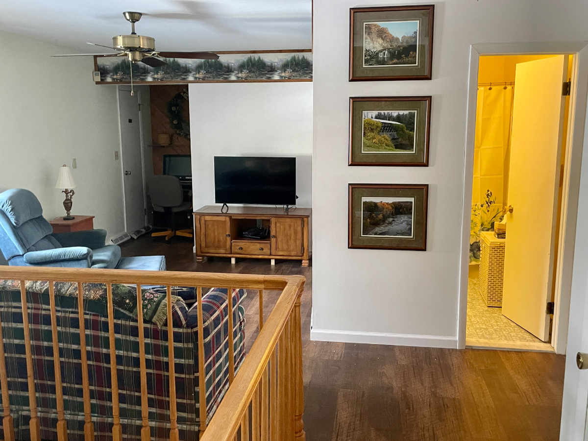 Warm, Inviting Clifton Park Hideaway - Peaceful Privacy with Easy Access to Albany (airport too), Tr - Photo 12
