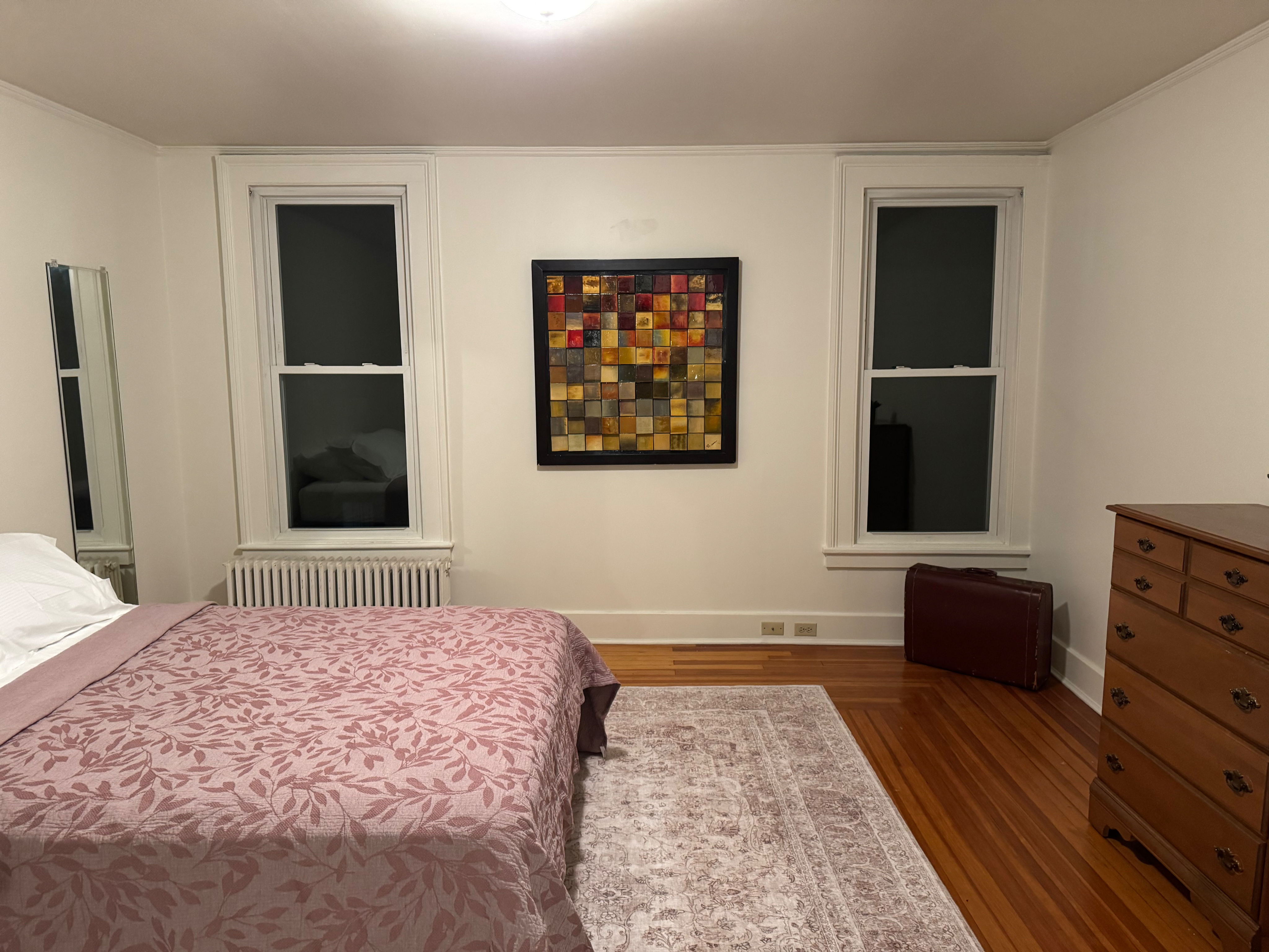 1BR 1BA bilevel renovated apartment - Photo 12