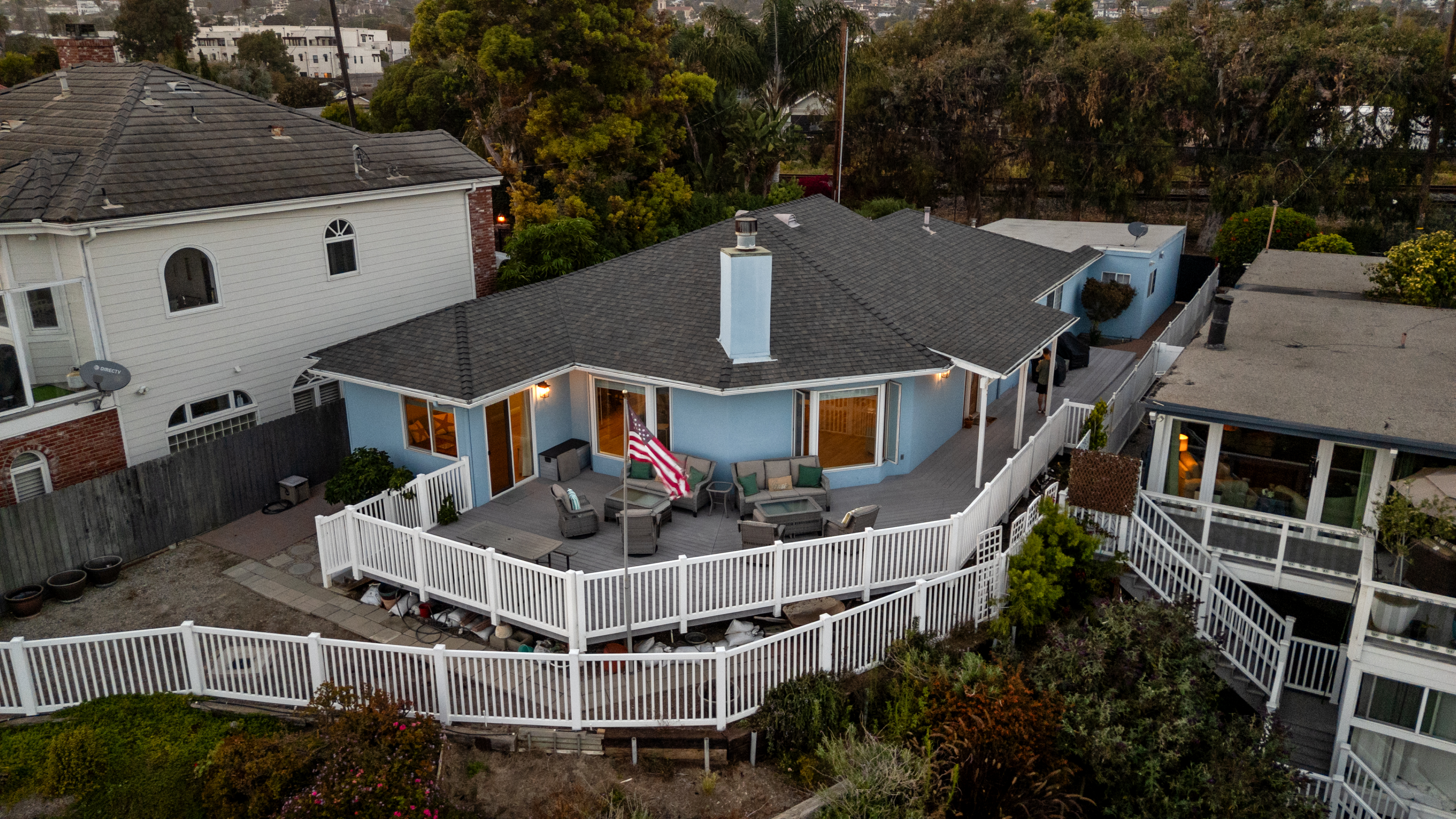 Furnished Ocean View Beach Home | Walk to the Beach | Minutes to Hospitals & Downtown Ventura - Photo 6