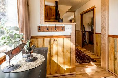 Fully Furnished downtown Bend - Photo 3