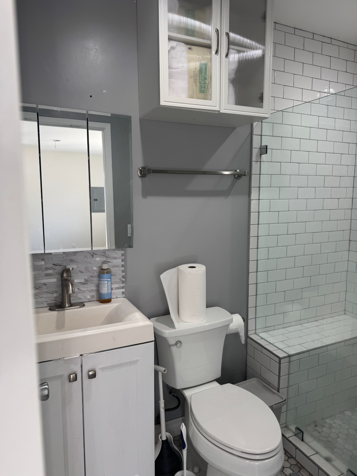 Modern Private ADU | Walk to Ralphs | Near LAX & Hospitals - Photo 5