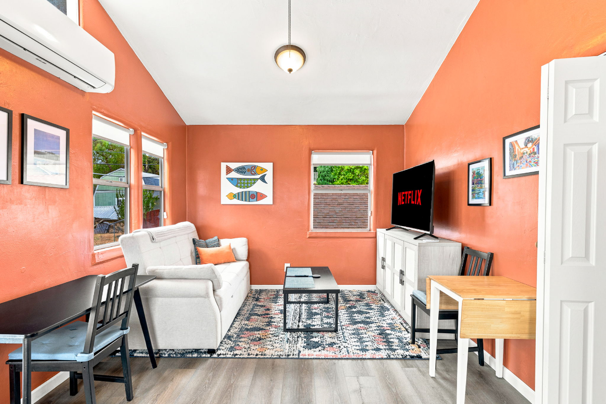 Private North Park Guest House | Close to Everything - Photo 3