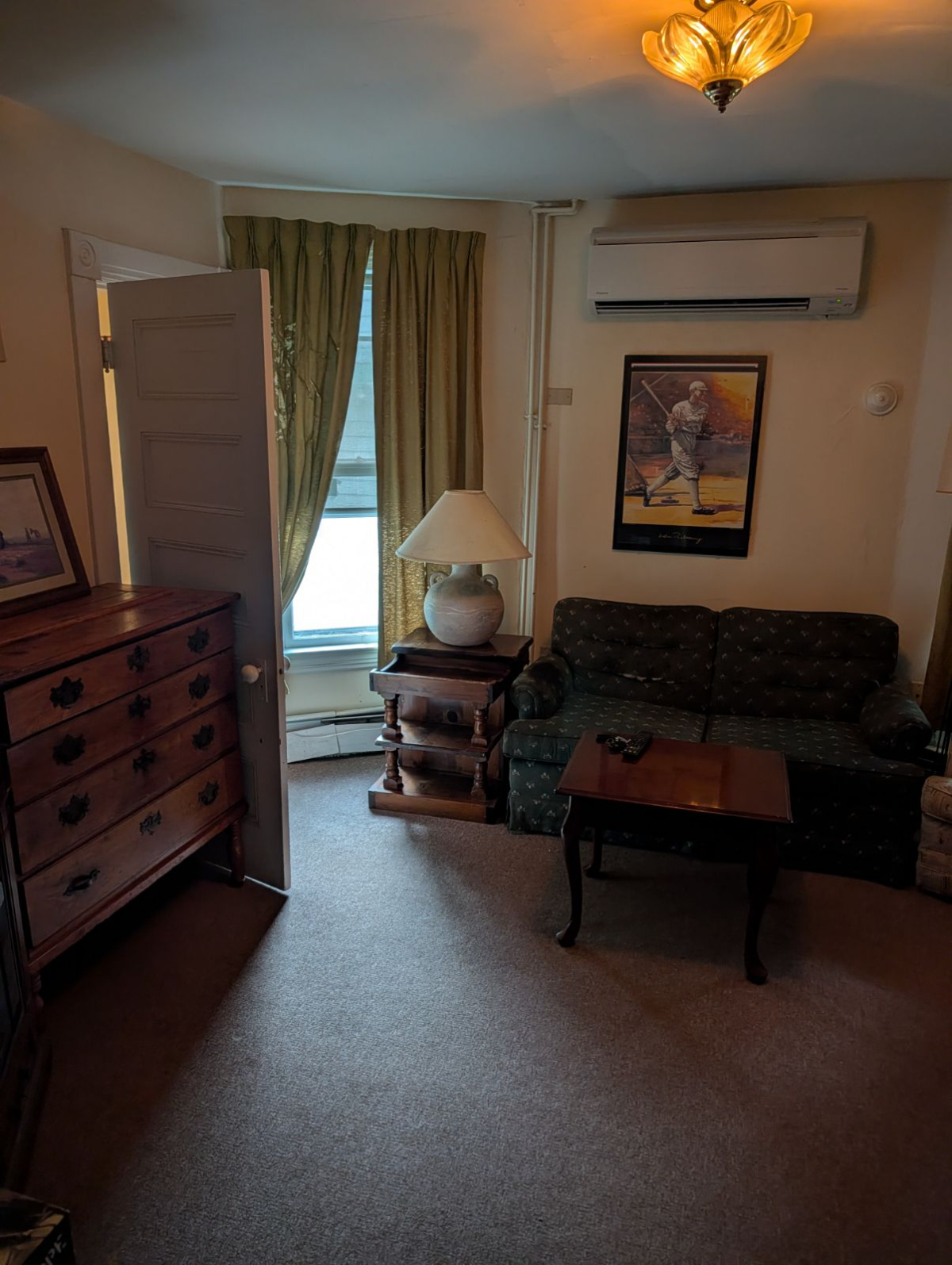 Furnished apt and rooms available - Photo 9