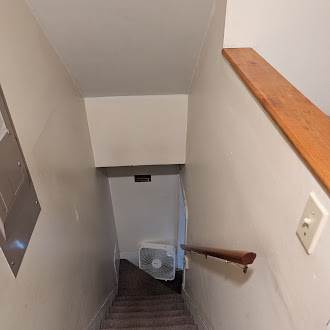Furnished apt and rooms available - Photo 11