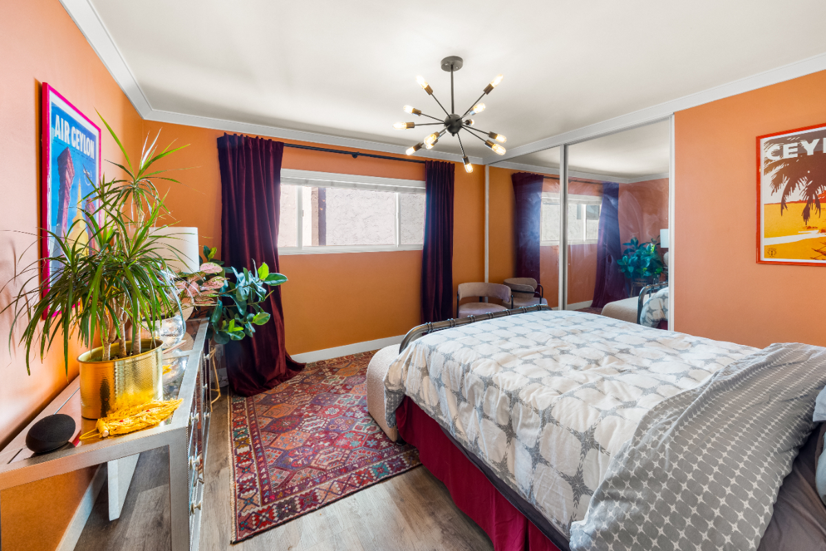 Curated Designer Retreat | Private Bed & Bath | Culver City, UCLA, Cedars, Sony, Amazon - Photo 3