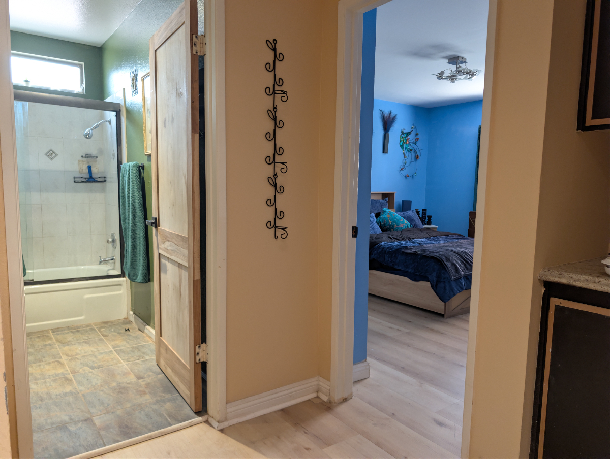 Comfort Meets Convenience in the Heart of the Valley - Photo 5