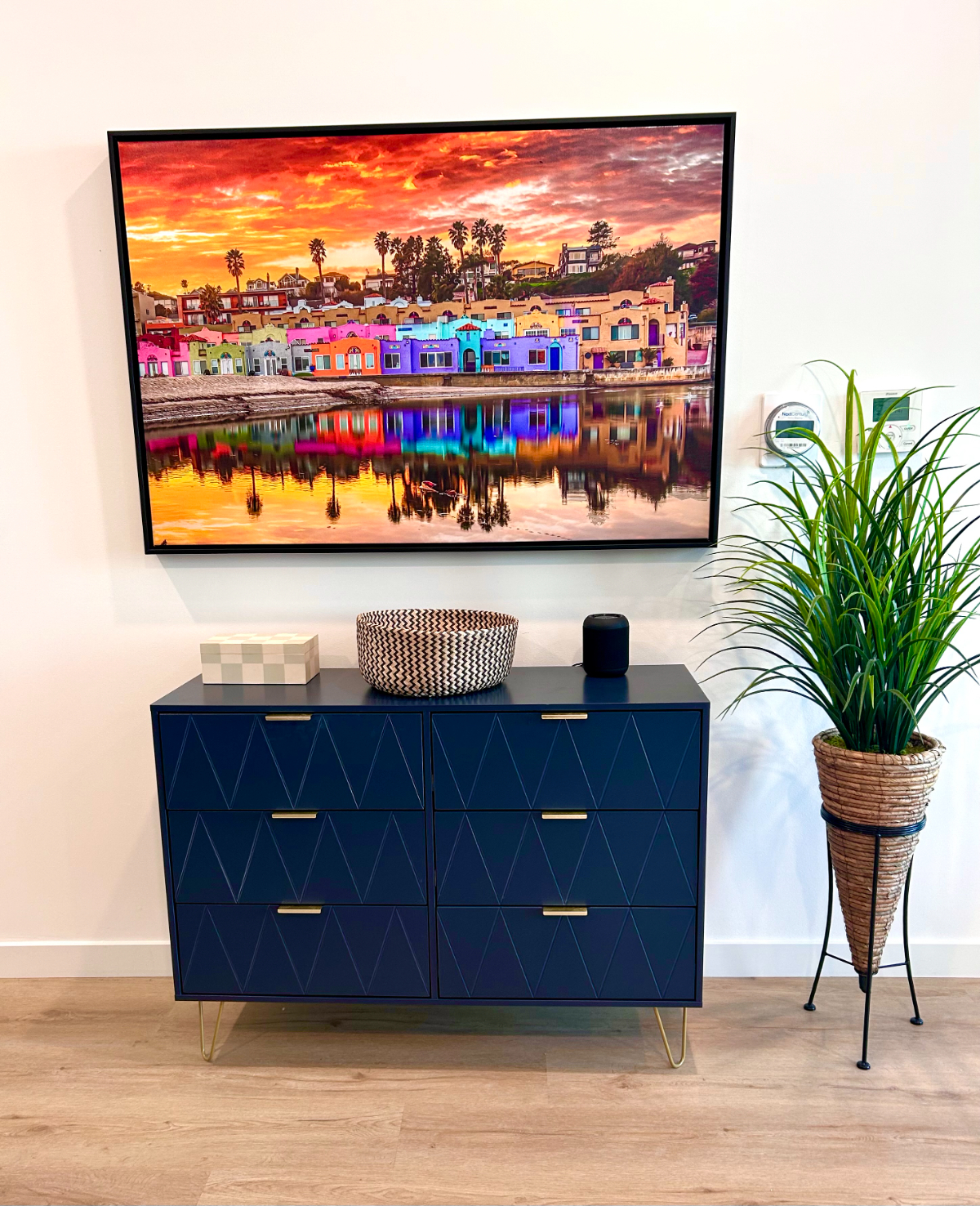 Sunny, Modern Condo in San Francisco's Vibrant Shipyard Community - Photo 3