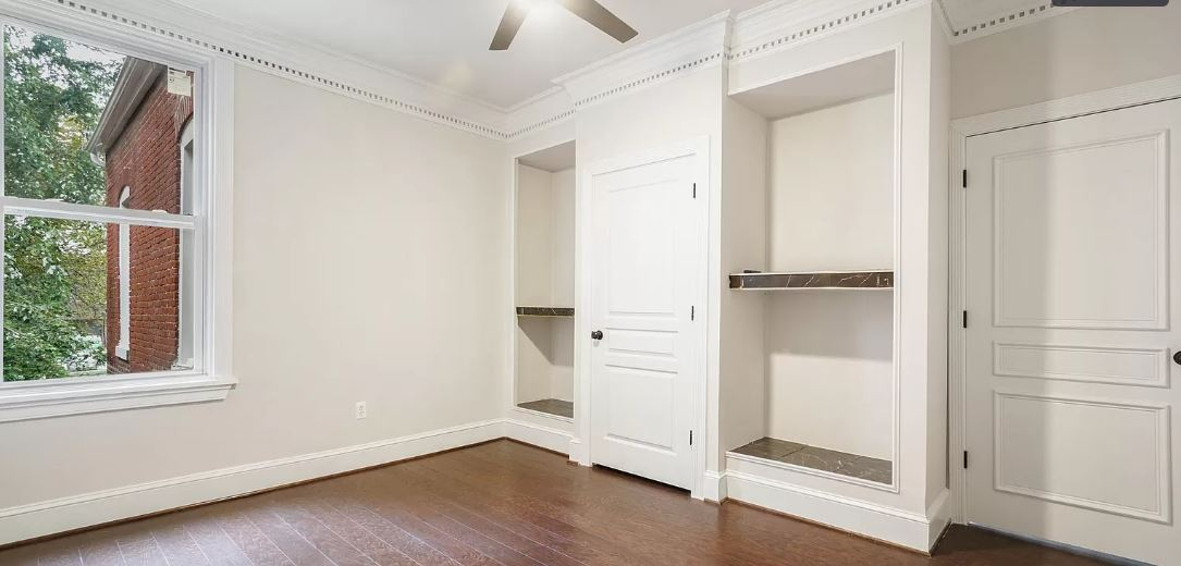Furnished Victorian Rowhome with Antique Marble Mantels - Super Convenient Location! - Photo 12
