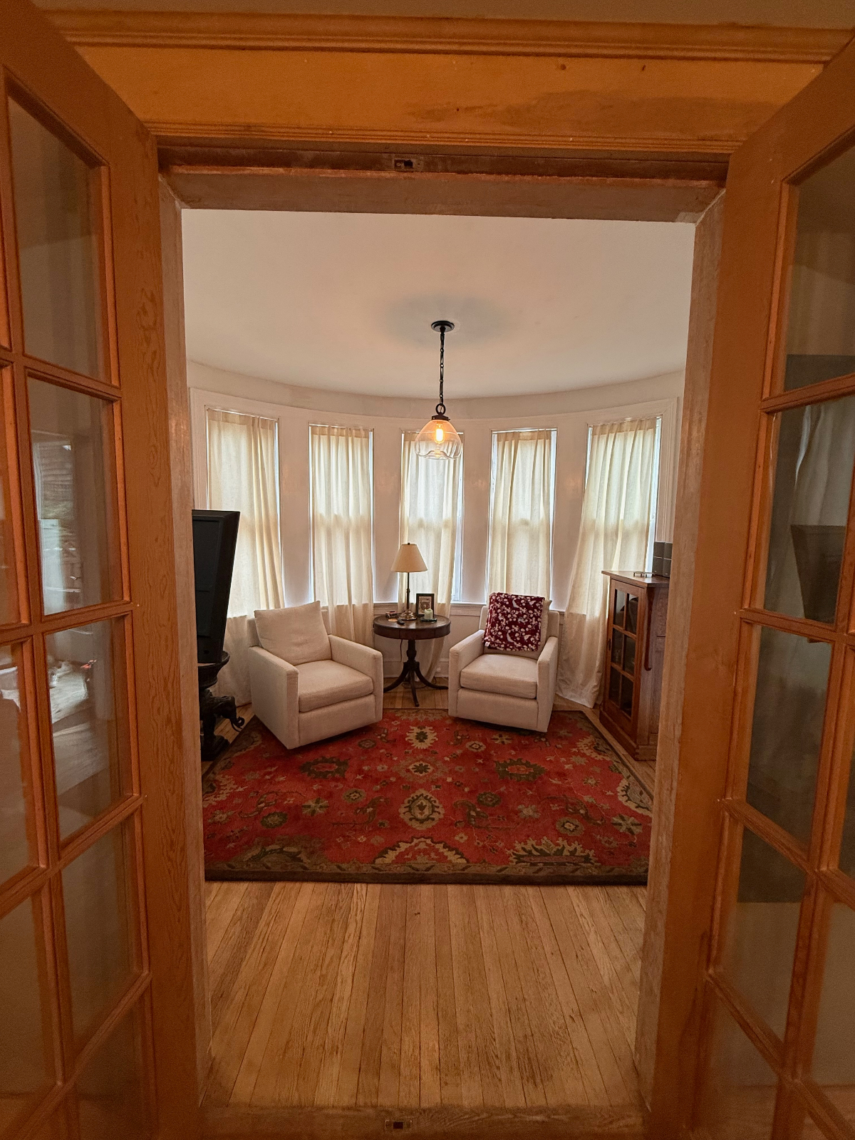 Gorgeous Three-Bedroom Two-Story Home in Cleveland Park - Photo 9