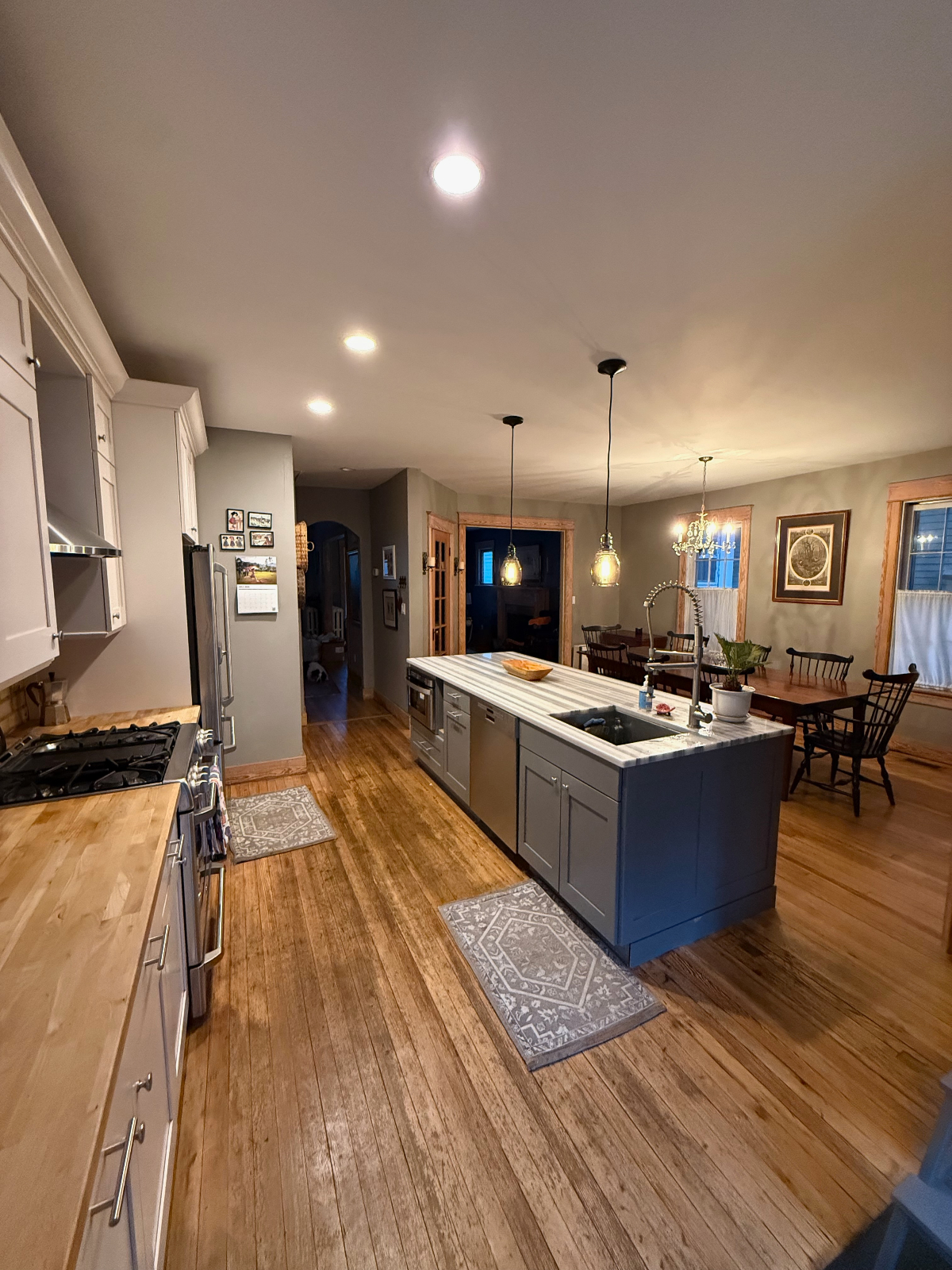 Gorgeous Three-Bedroom Two-Story Home in Cleveland Park - Photo 6