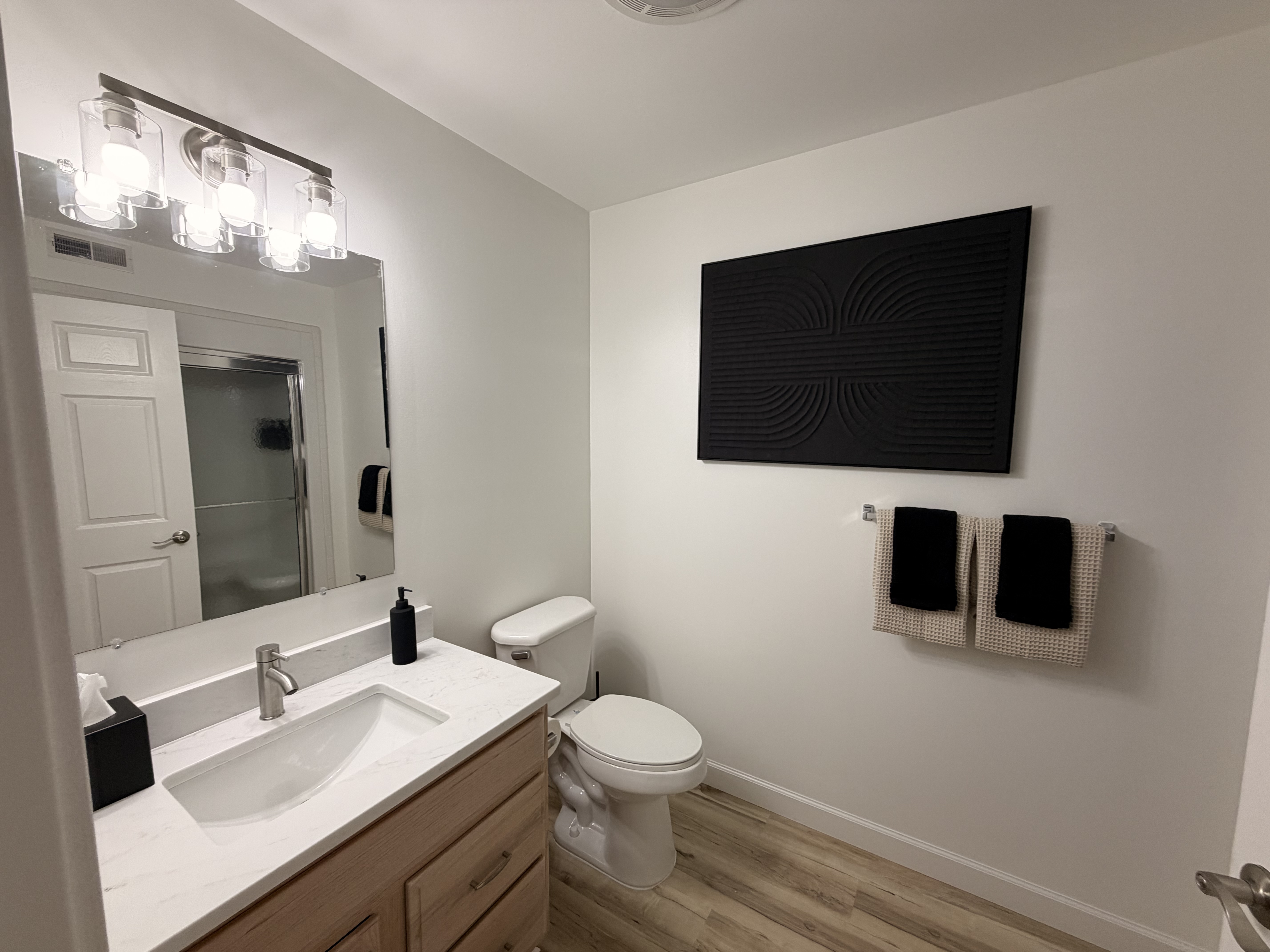 Executive Living Fully Equipped 2BR Condo  Next to WVU Medicine/Mon/WVU/Stadium - Photo 12