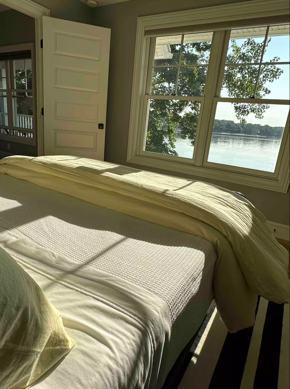 Morning Bliss | Boutique Lakefront Retreat | Seasonal Rental (Oct-May) - Photo 11