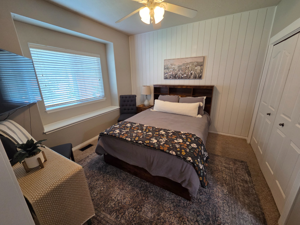 Stylish Meridian  Apartment Suite Near The Village & St. Luke's - Photo 8