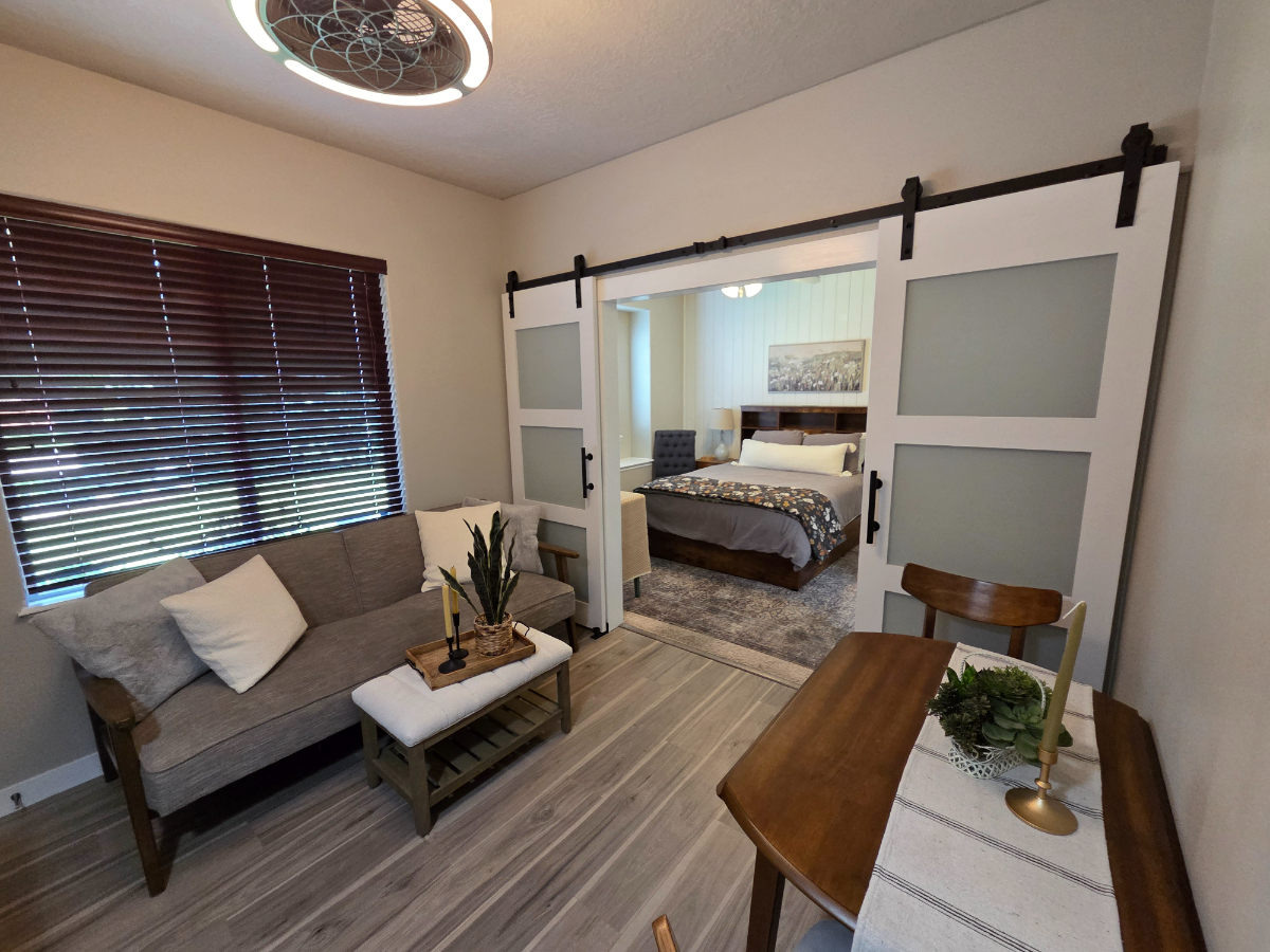 Stylish Meridian  Apartment Suite Near The Village & St. Luke's - Photo 6