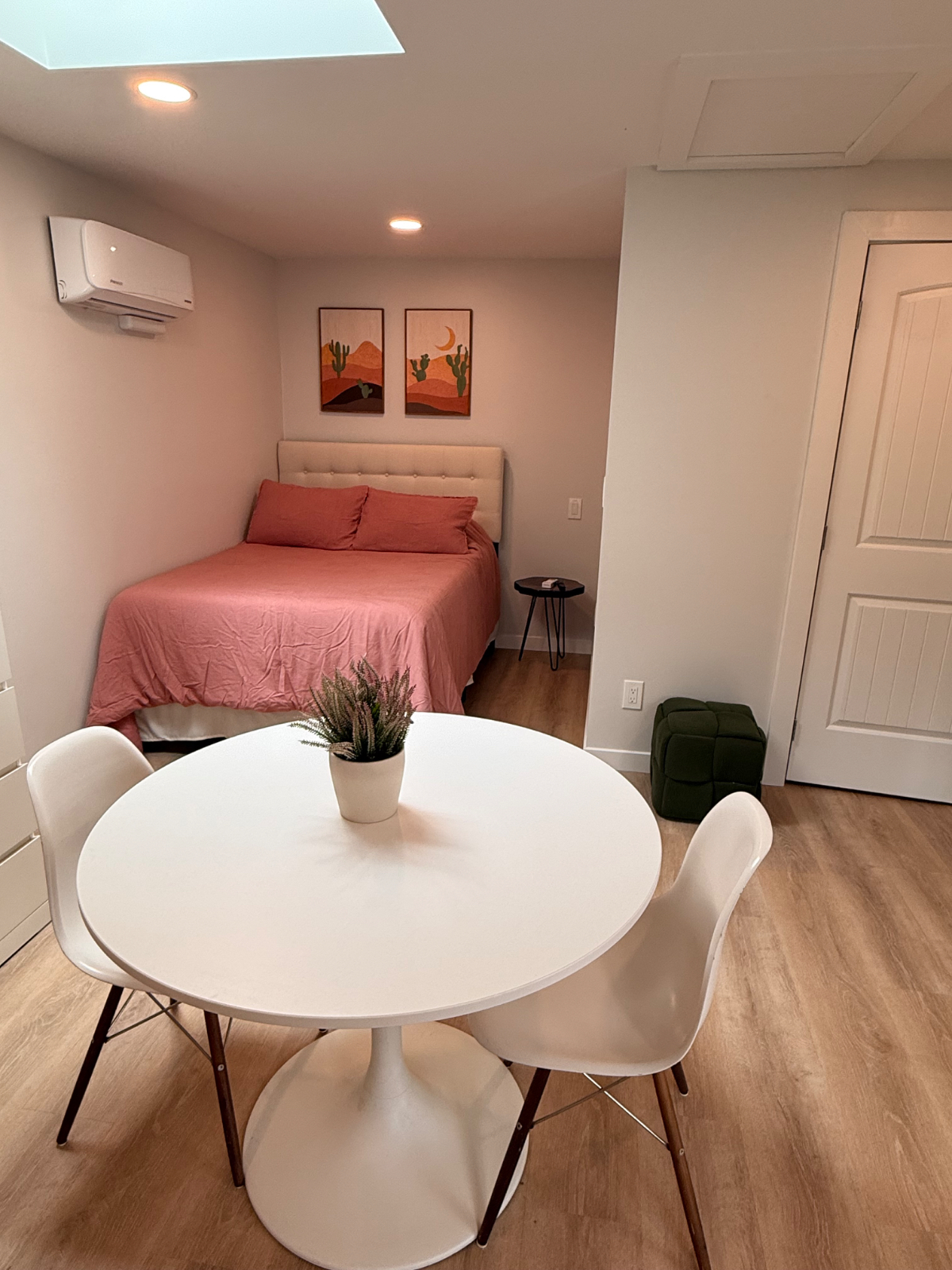 Brand-New Midtown Studio Close to Hospitals & Beach - Photo 6