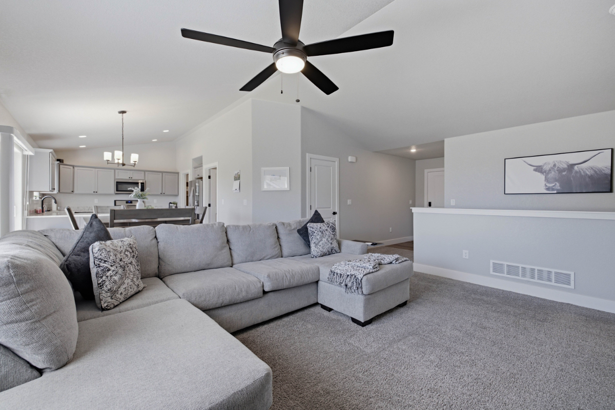 New Construction 3BR/2BA West Casper / Mills WY - Fully Furnished, Turnkey for Traveling Professiona - Photo 9