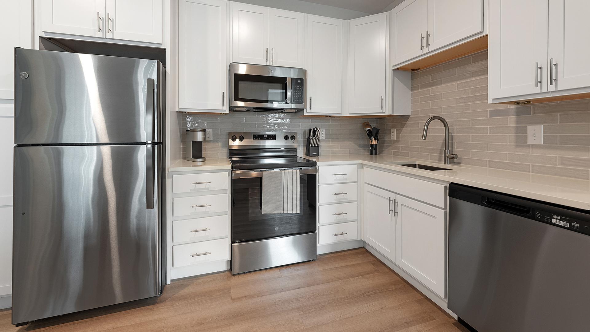 200 Main 502 - Photo 6