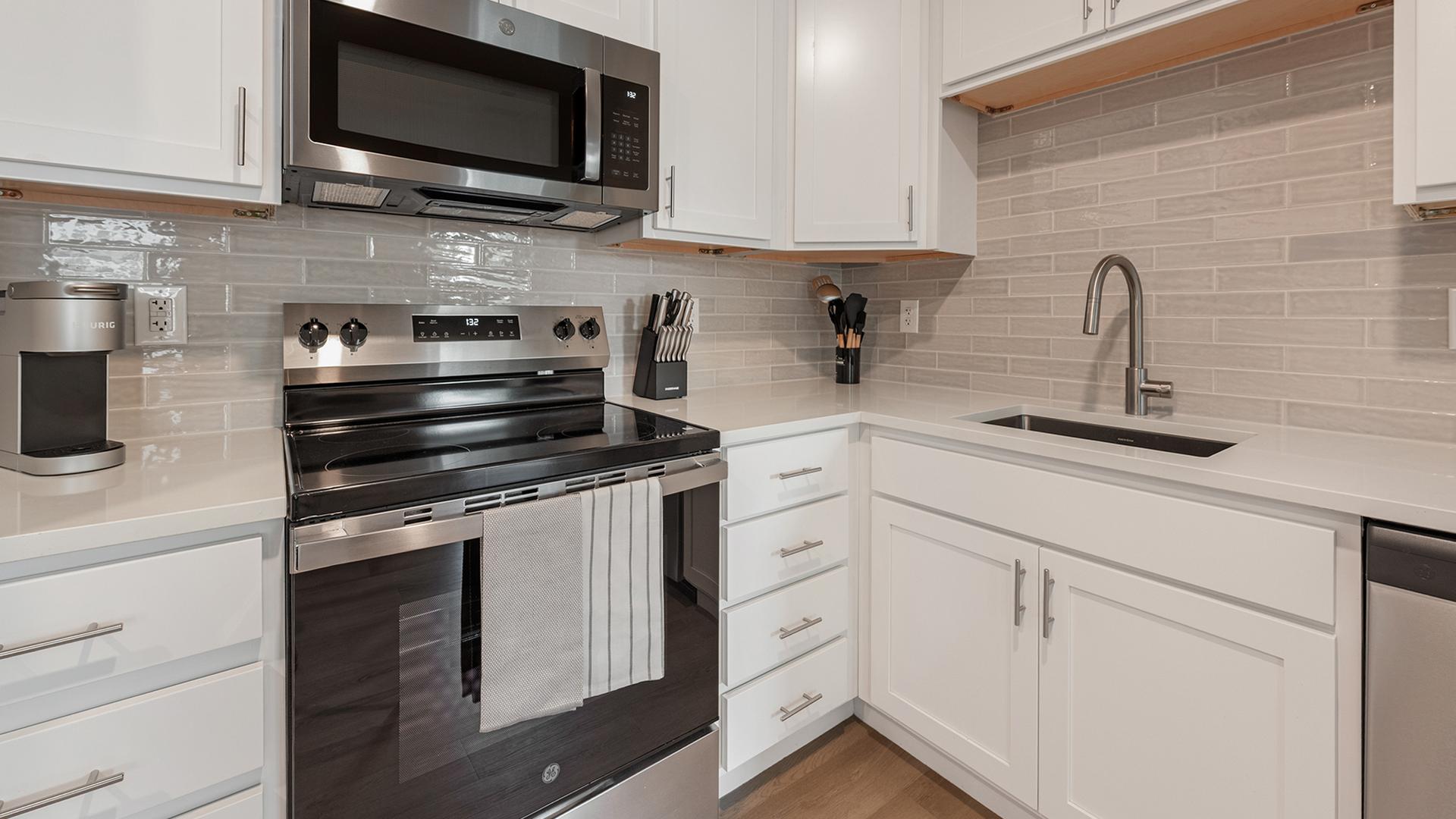 200 Main 502 - Photo 5