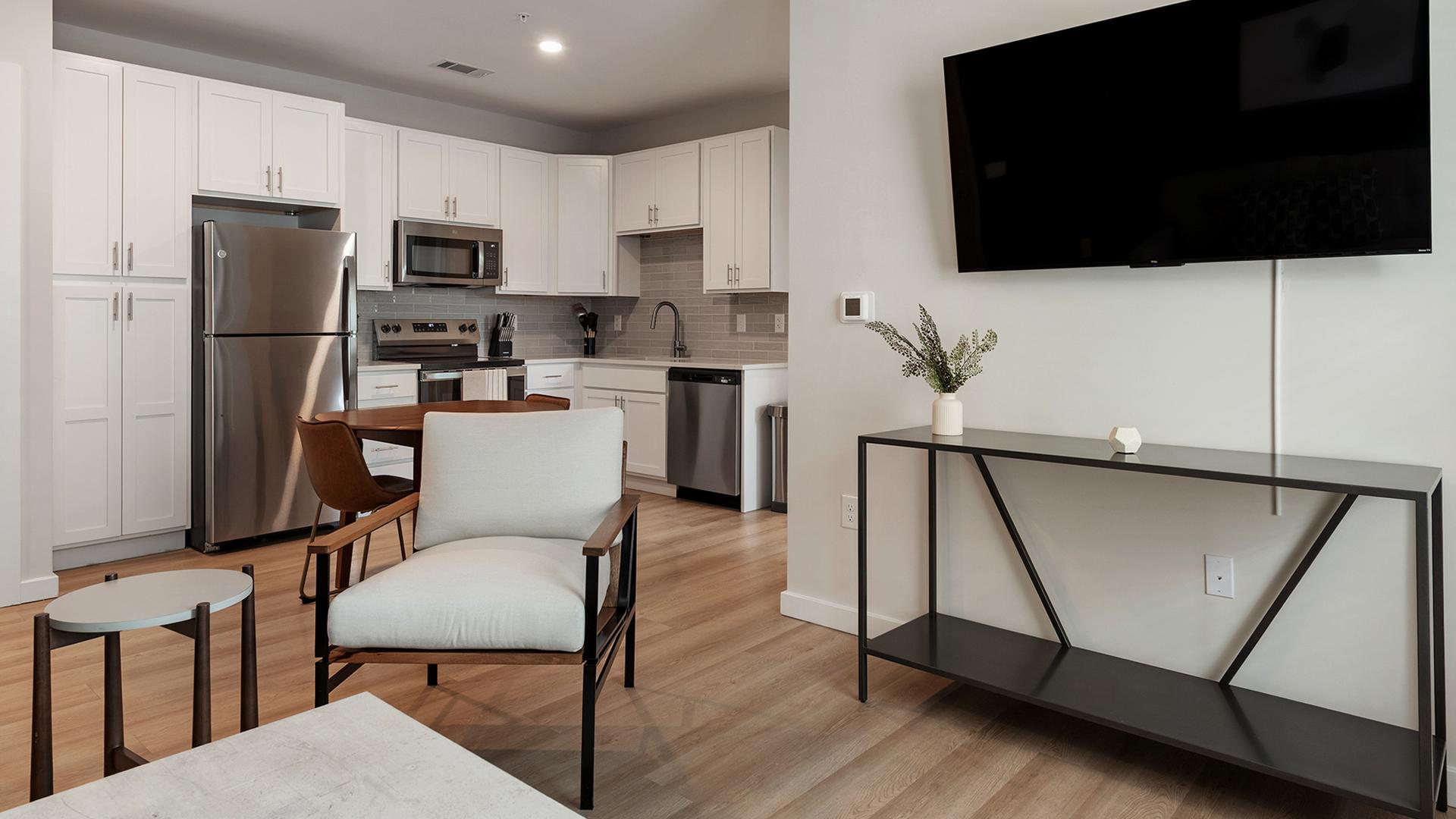 200 Main 502 - Photo 4
