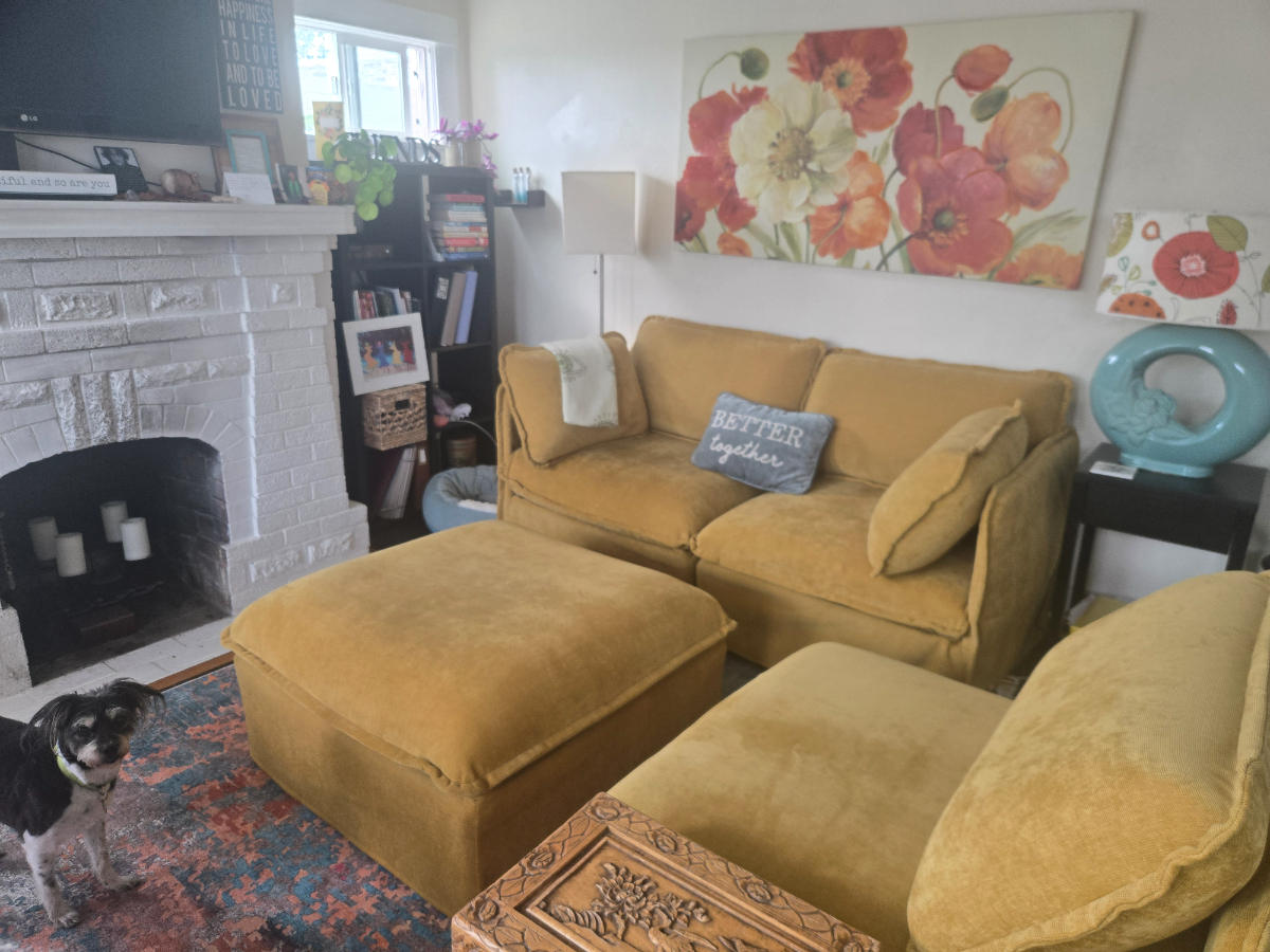 Home away from Home - Photo 1