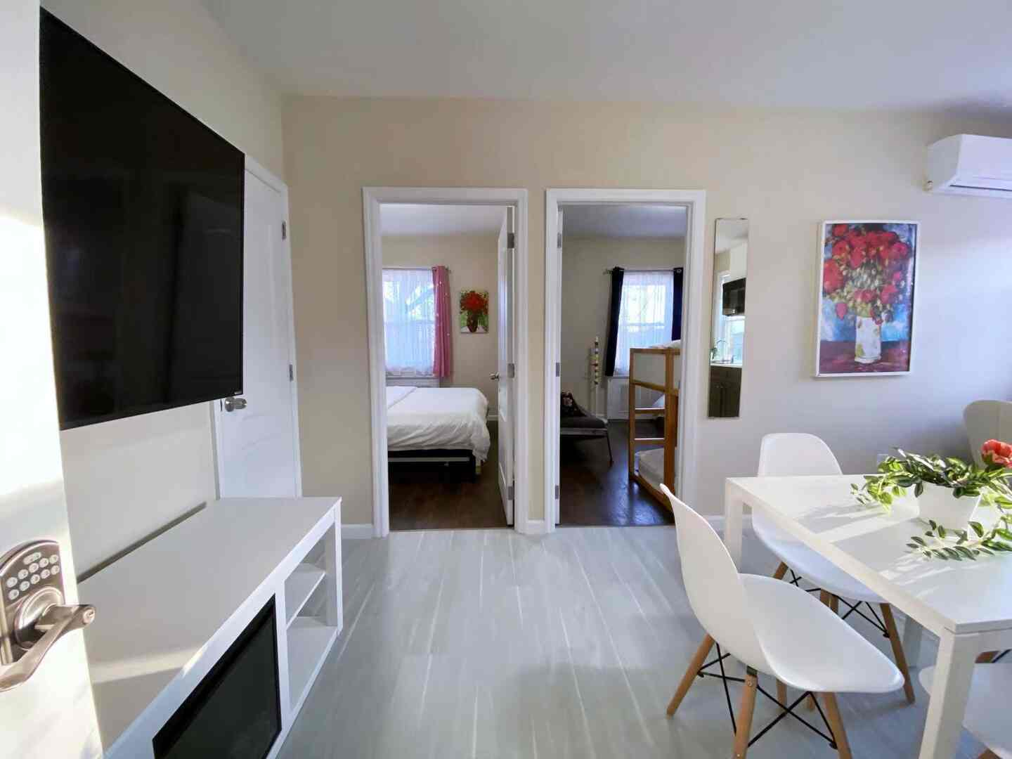 New! Stylish! Comfortable! Main St! Free Parking! (A21) - Photo 8