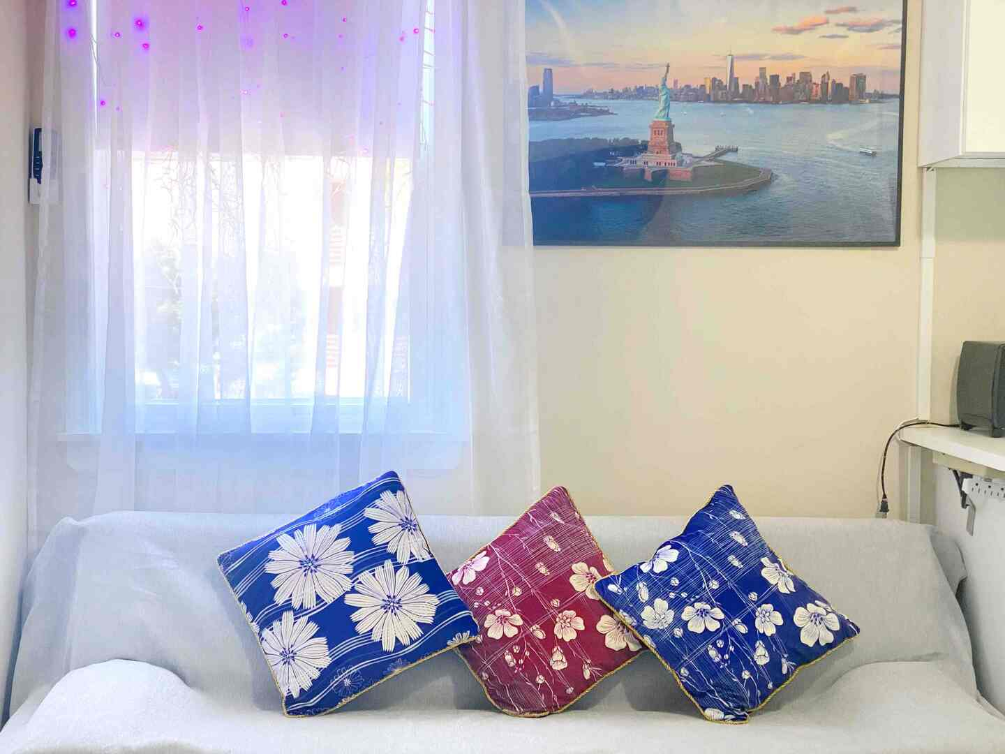 New! Stylish! Comfortable! Main St! Free Parking! (A21) - Photo 7