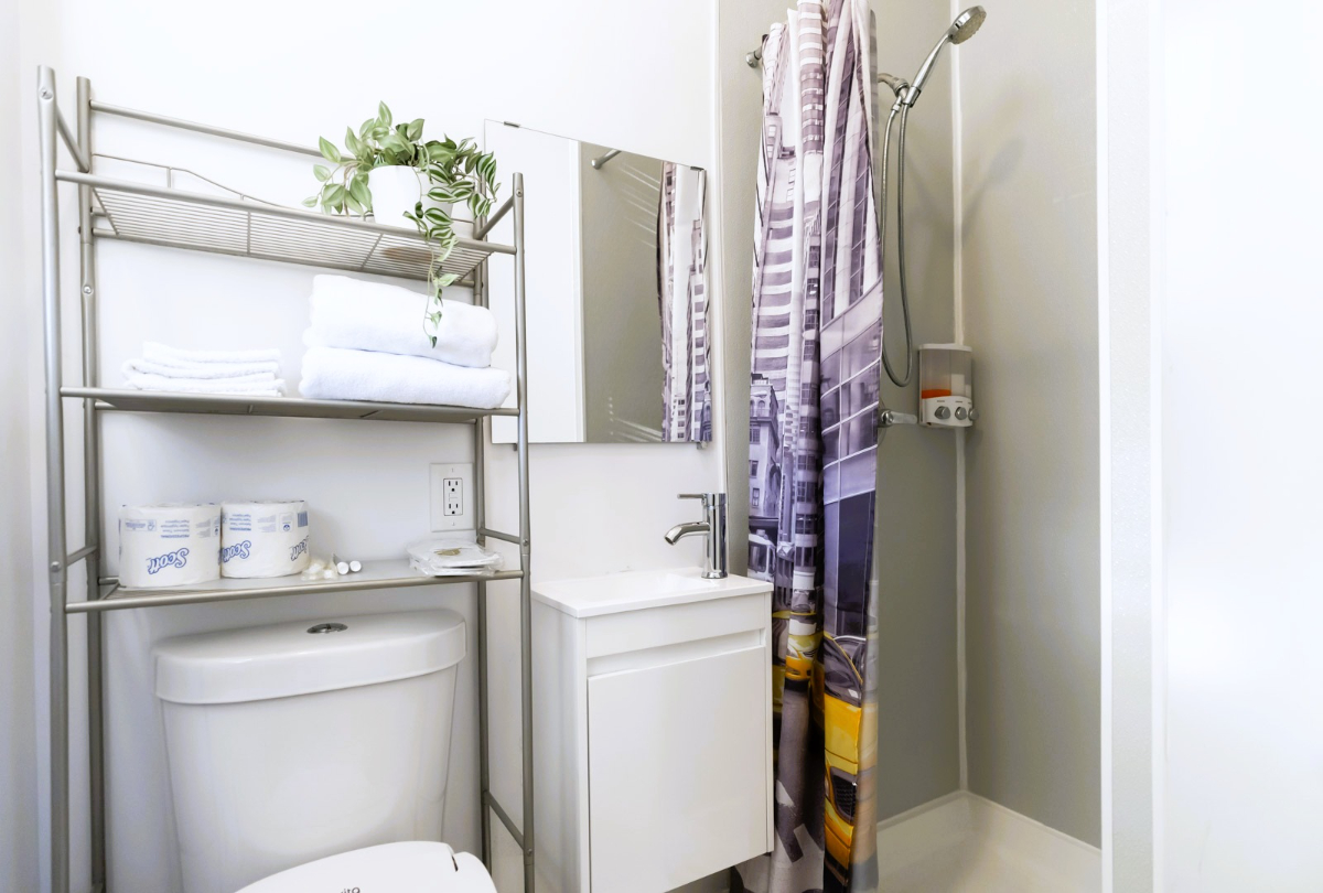 New! Stylish! Comfortable! Main St! Free Parking! (A21) - Photo 8
