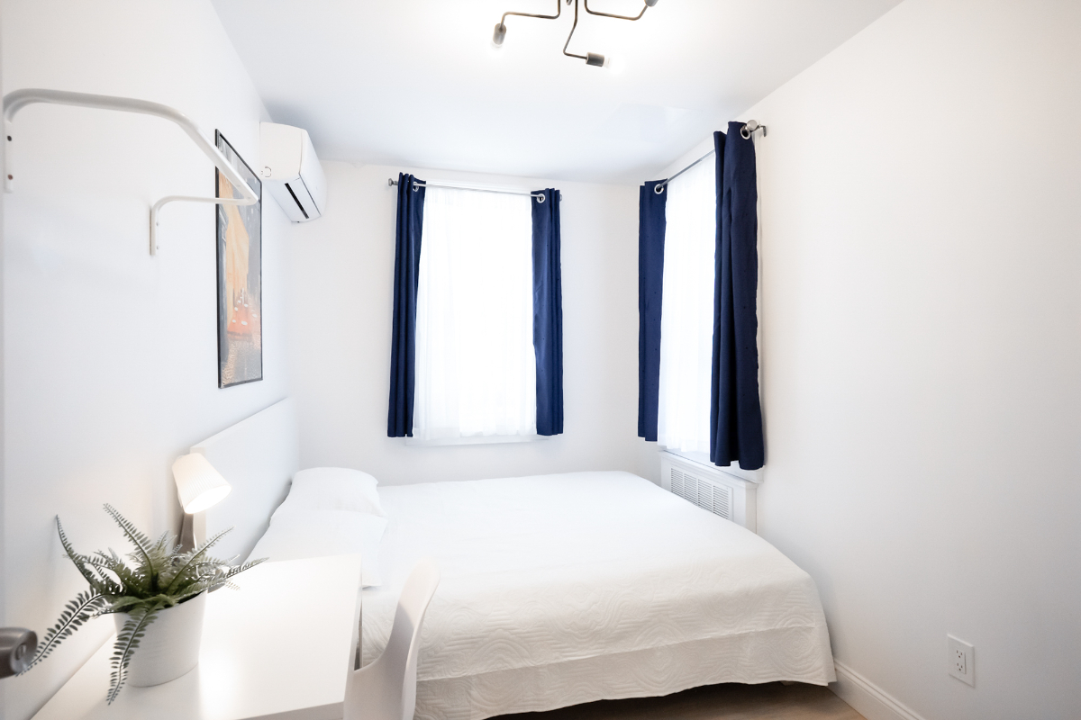 New! Stylish! Comfortable! Main St! Free Parking! (A21) - Photo 5