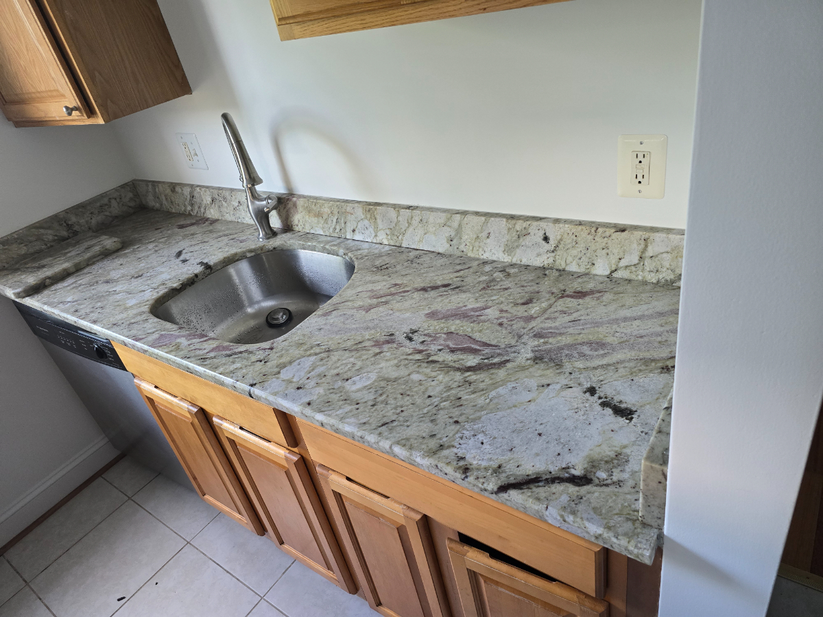 Modern Gated ROOM for RENT 2-Bedroom Condo in a Revitalized Neighborhood - Photo 8