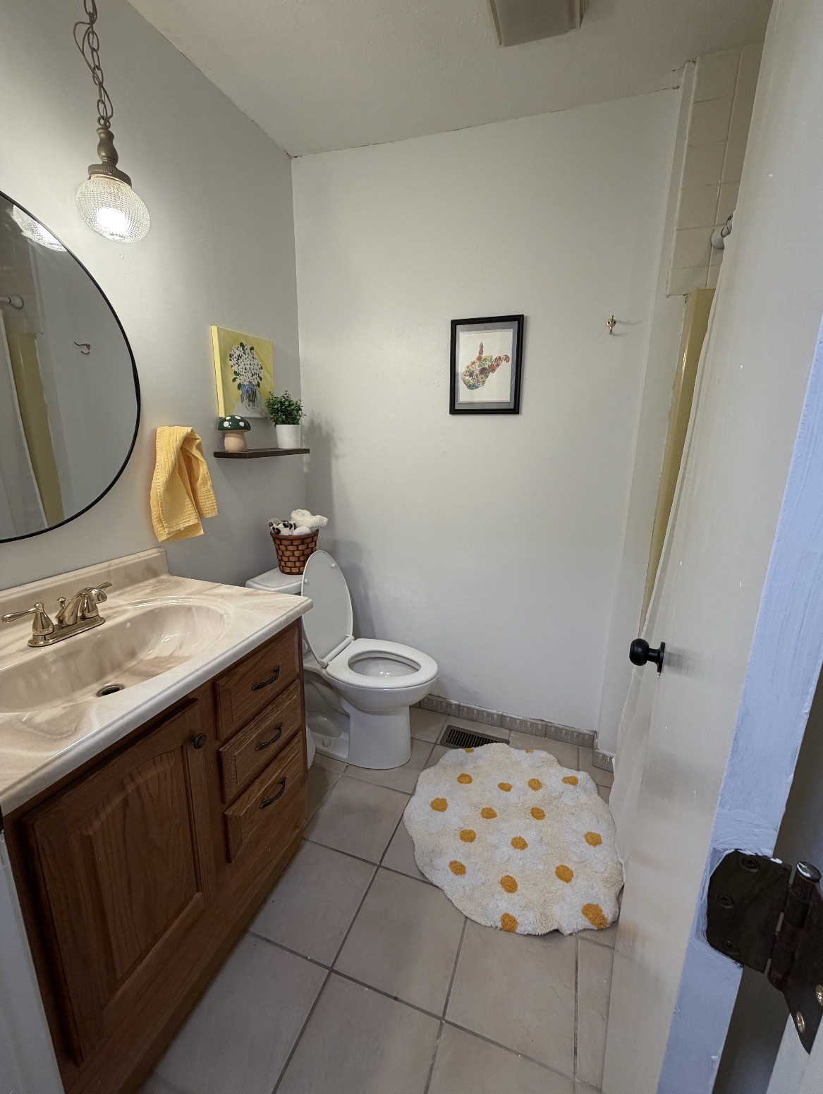 Vandalia Health CAMC / WVU Thomas. Pet-friendly spaces to wind down between shifts. - Photo 9